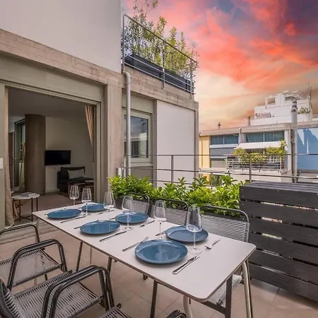 Award-winning Yellow-spot Apartment Athens